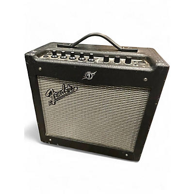 Used Fender mustang 1 Guitar Combo Amp