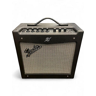 Used Fender mustang Guitar Combo Amp