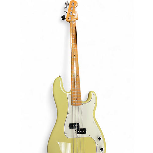 Used Fender player II p bass Buttercream Electric Bass Guitar Buttercream