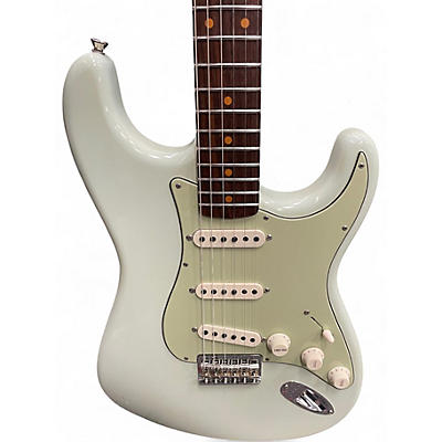 Used Fender vintage custom 59' Daphne Blue Solid Body Electric Guitar