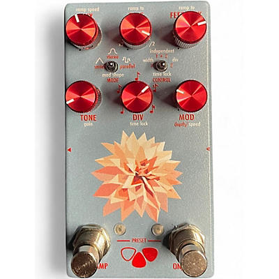Used Flower Pedals dahlia Effect Pedal