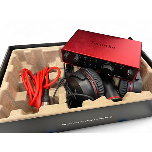 Used Focusrite 2I2 STUDIO Audio Interface