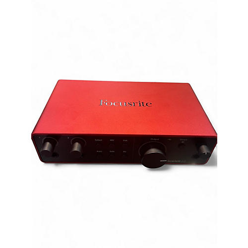 Used Focusrite Scarlett 2i2 Gen 3 STUDIO