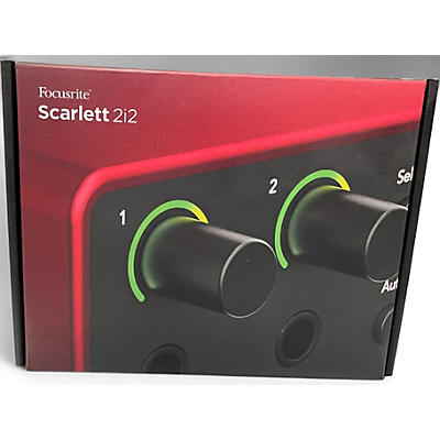 Used Focusrite Scarlett 2i2 Gen 4 Audio Interface