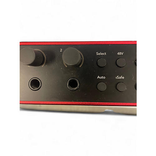 Used Focusrite Scarlett 2i2 studio gen 4 Audio Interface