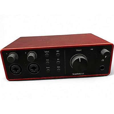 Used Focusrite Scarlett 2i4 Audio Interface