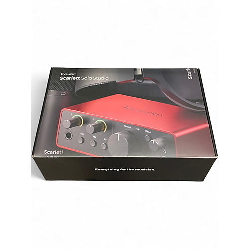 Used Focusrite Scarlett Solo Studio Gen 4 Audio Interface