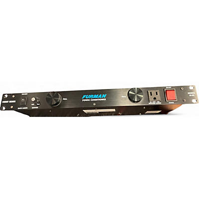 Used Furman M-8L Power Conditioner Power Conditioner