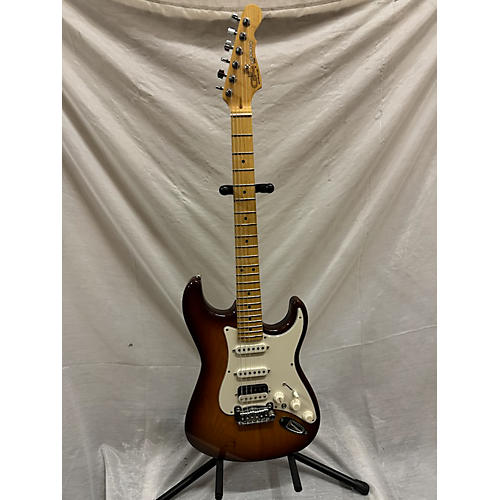 G&L Used G&L Legacy Fullerton Deluxe Sunburst Solid Body Electric Guitar Sunburst