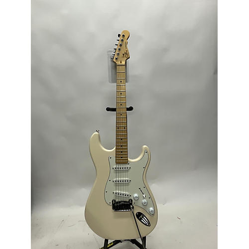 G&L Used G&L Legacy Olympic White Solid Body Electric Guitar Olympic White