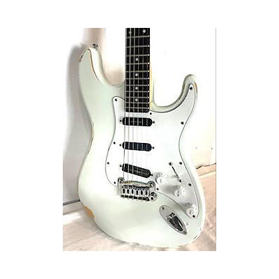 G&L Used G&L S500 Polar White Solid Body Electric Guitar