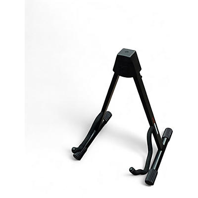 Used Gator Frameworks A STYLE GUITAR STAND Guitar Stand