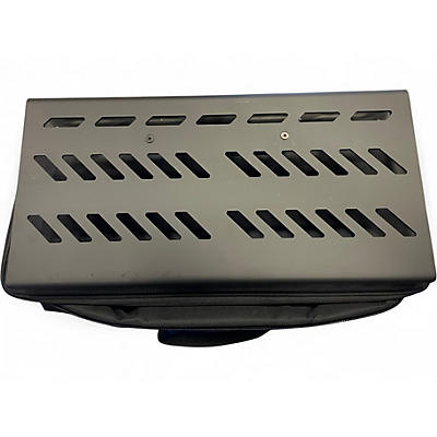 Used Gator Large Pedalboard with Bag Pedal Board