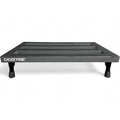 Used Ghostfire Pedalboard With Case Pedal Board