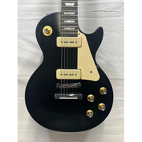 Gibson Used Gibson Les Paul Deluxe Black Solid Body Electric Guitar Black