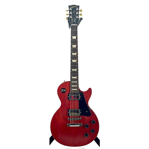 Gibson Used Gibson Les Paul Studio Worn Cherry Solid Body Electric Guitar Worn Cherry