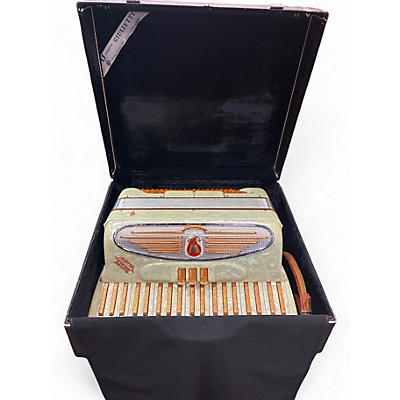 Used Giulietti S32 Accordion