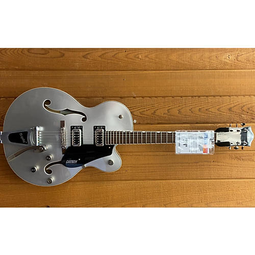 Gretsch Guitars Used Gretsch Guitars G5420T Electromatic Chrome Silver Hollow Body Electric Guitar Chrome Silver