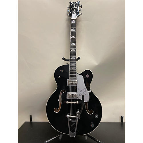 Gretsch Guitars Used Gretsch Guitars G6136T-SL Silver Falcon Bigsby Silver Hollow Body Electric Guitar Silver