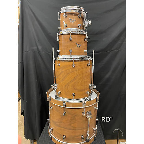 Hendrix Drums Used Hendrix Drums 4 piece Perfect Ply Walnut Natural Drum Kit Natural