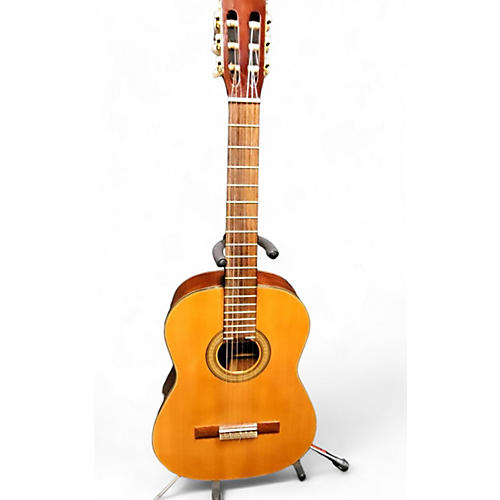 Hohner Used Hohner MC 09E Natural Classical Acoustic Guitar Natural