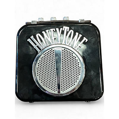 Used Honeytone N-10 Battery Powered Amp