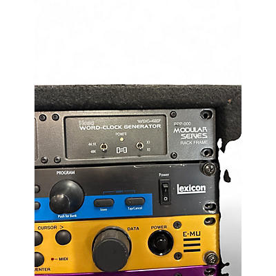 Used Hosa WDC-427 Digital Clock