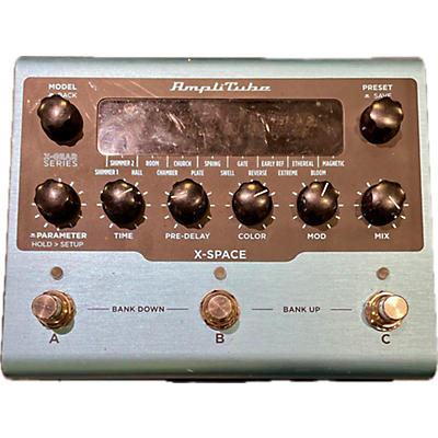 IK Multimedia Used IK Multimedia AMPLITUBE X-SPACE Effect Pedal