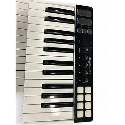 Used IK Multimedia IRIG KEYS I/O 25 MIDI Controller