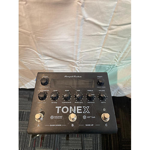 IK Multimedia Used IK Multimedia Tonex Effect Processor