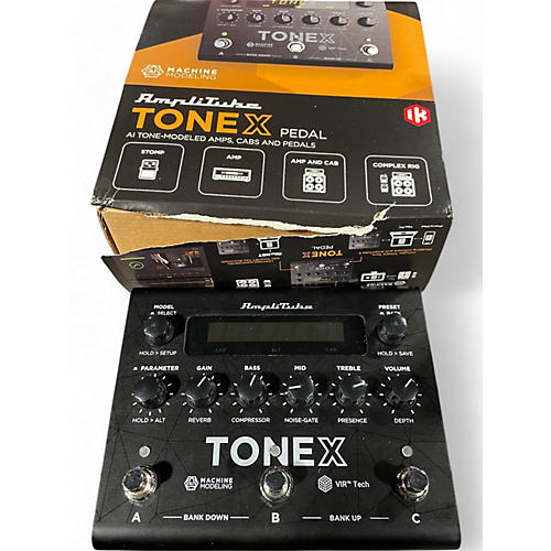 IK Multimedia Used IK Multimedia Tonex Effect Processor