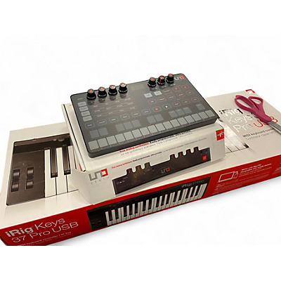 Used IK Multimedia Uno Portable Analog Synthesizer Synthesizer