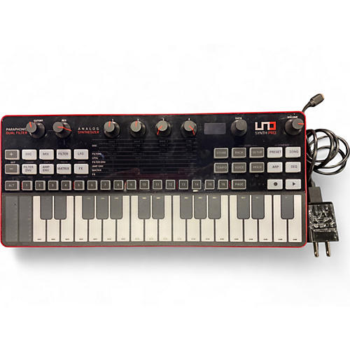 IK Multimedia Used IK Multimedia Uno Synth Pro Synthesizer