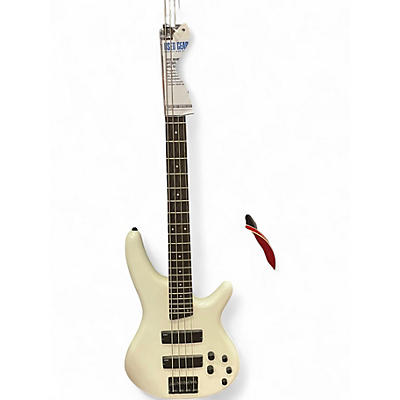 Used Ibanez SOUNDGEAR Antique White Electric Bass Guitar