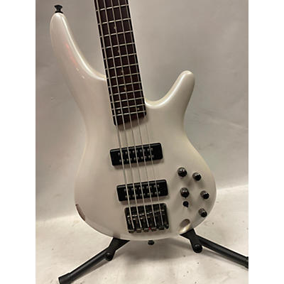 Ibanez Used Ibanez SR305 5 String Alpine White Electric Bass Guitar