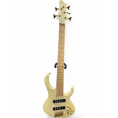 Used Ibanez btb605mlm White Electric Bass Guitar
