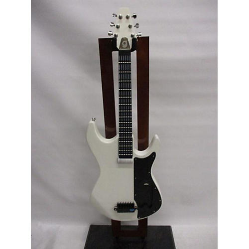 Used Incident Gtar White Electric Guitar White