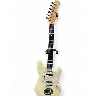 Used Iyv MUSTANG STYLE WHITE Solid Body Electric Guitar