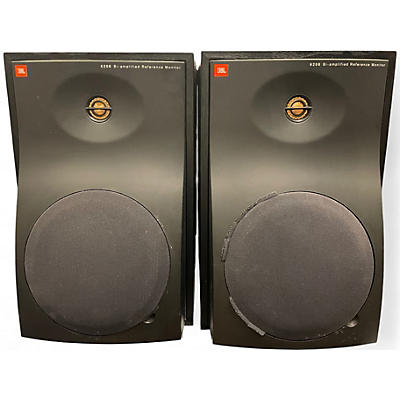 Used JBL 6208 BI-AMPLIFIED REFERENCE MONITOR PAIR Powered Monitor