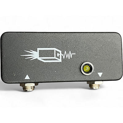 Used JHS Pedals Little Black Buffer Effect Pedal