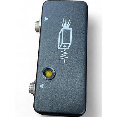 Used JHS Pedals Little Black Buffer Effect Pedal