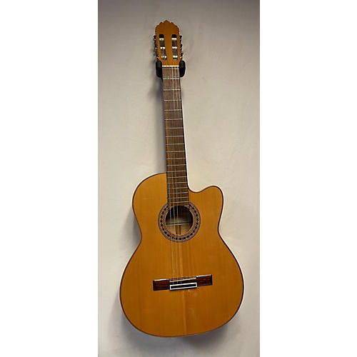 Joan Cashimira Used Joan Cashimira 87BC Natural Classical Acoustic Guitar Natural