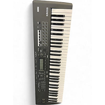 Used KORG KROSS 2 61 Key Keyboard Workstation