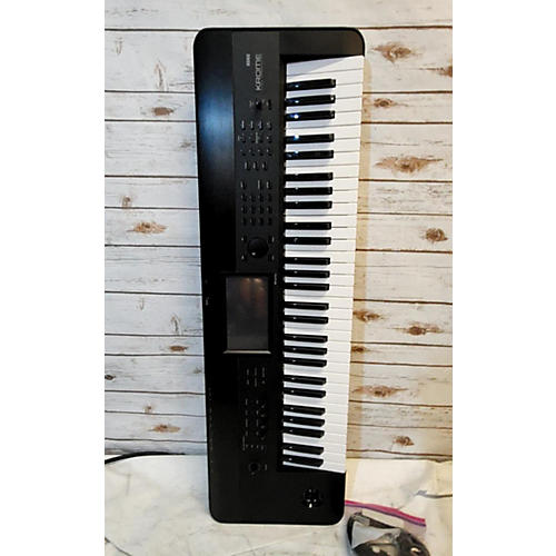 KORG Used KORG Krome 61 Key Keyboard Workstation