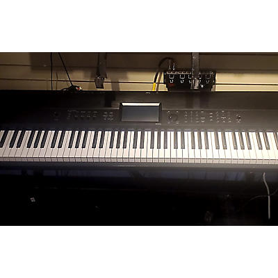 KORG Used KORG Krome 88 Key Keyboard Workstation