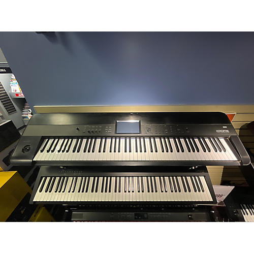 KORG Used KORG Krome 88 Key Keyboard Workstation