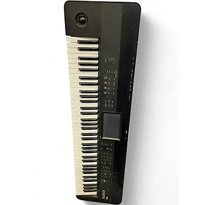 Used KORG Krome 88 Key Keyboard Workstation
