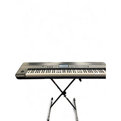 Used KORG Krome 88 Key Keyboard Workstation