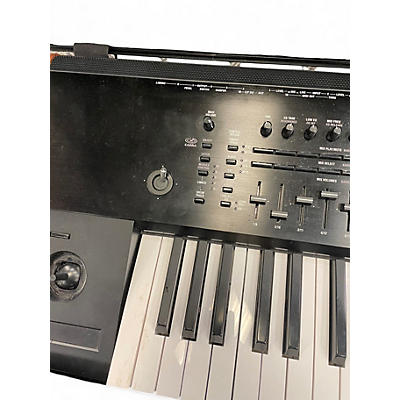 Used KORG Kronos 2 73 Keyboard Workstation