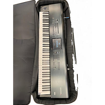 Used KORG Kronos X88 88 Key Keyboard Workstation